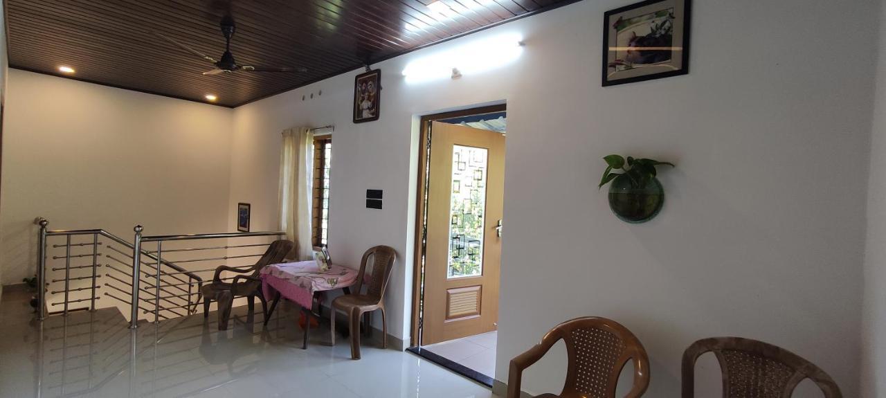 Soly'S Villa Homestay 무나르 외부 사진